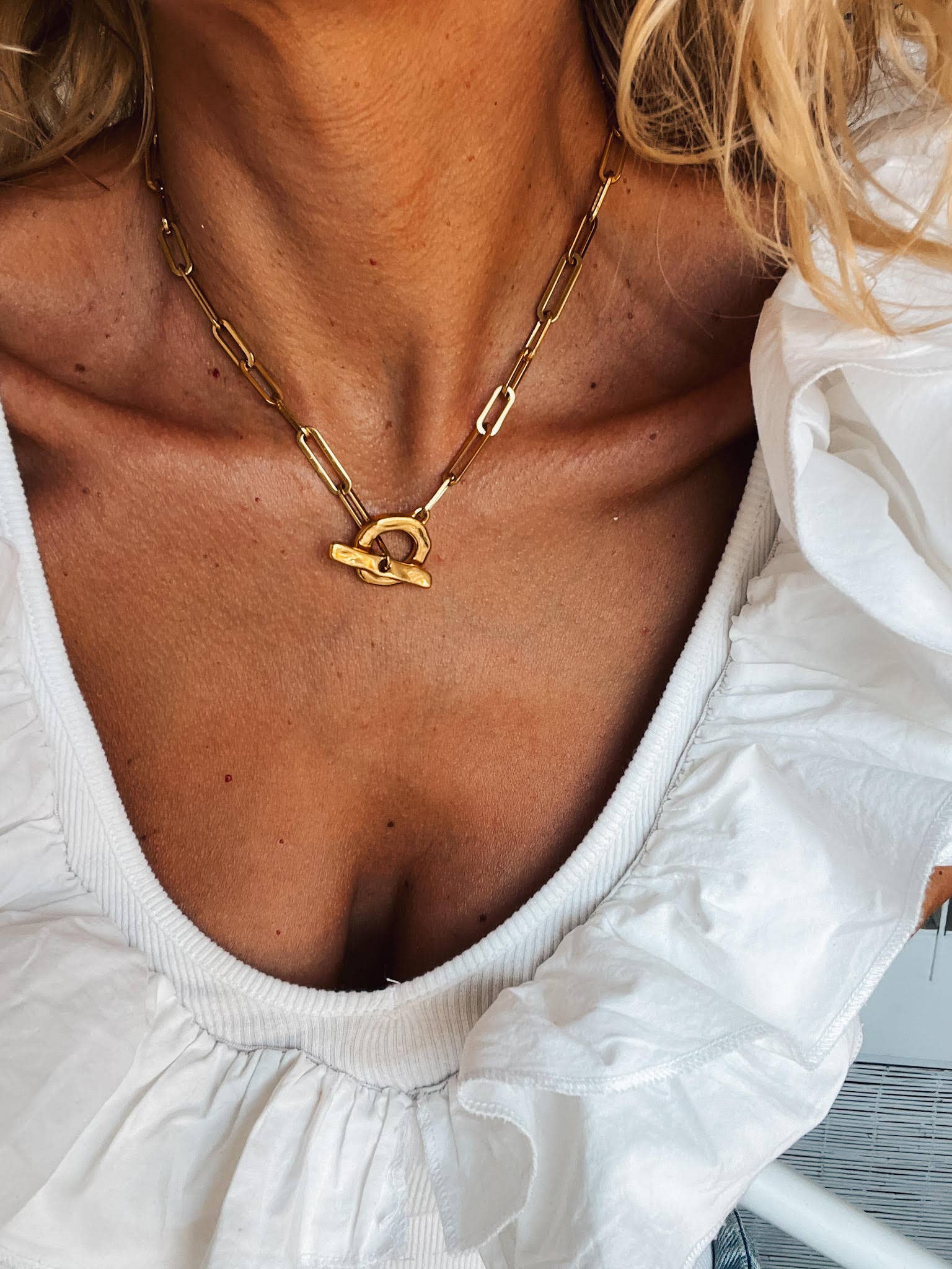 CADENA DE ESLABONES CON COLGANTE CORAZÓN