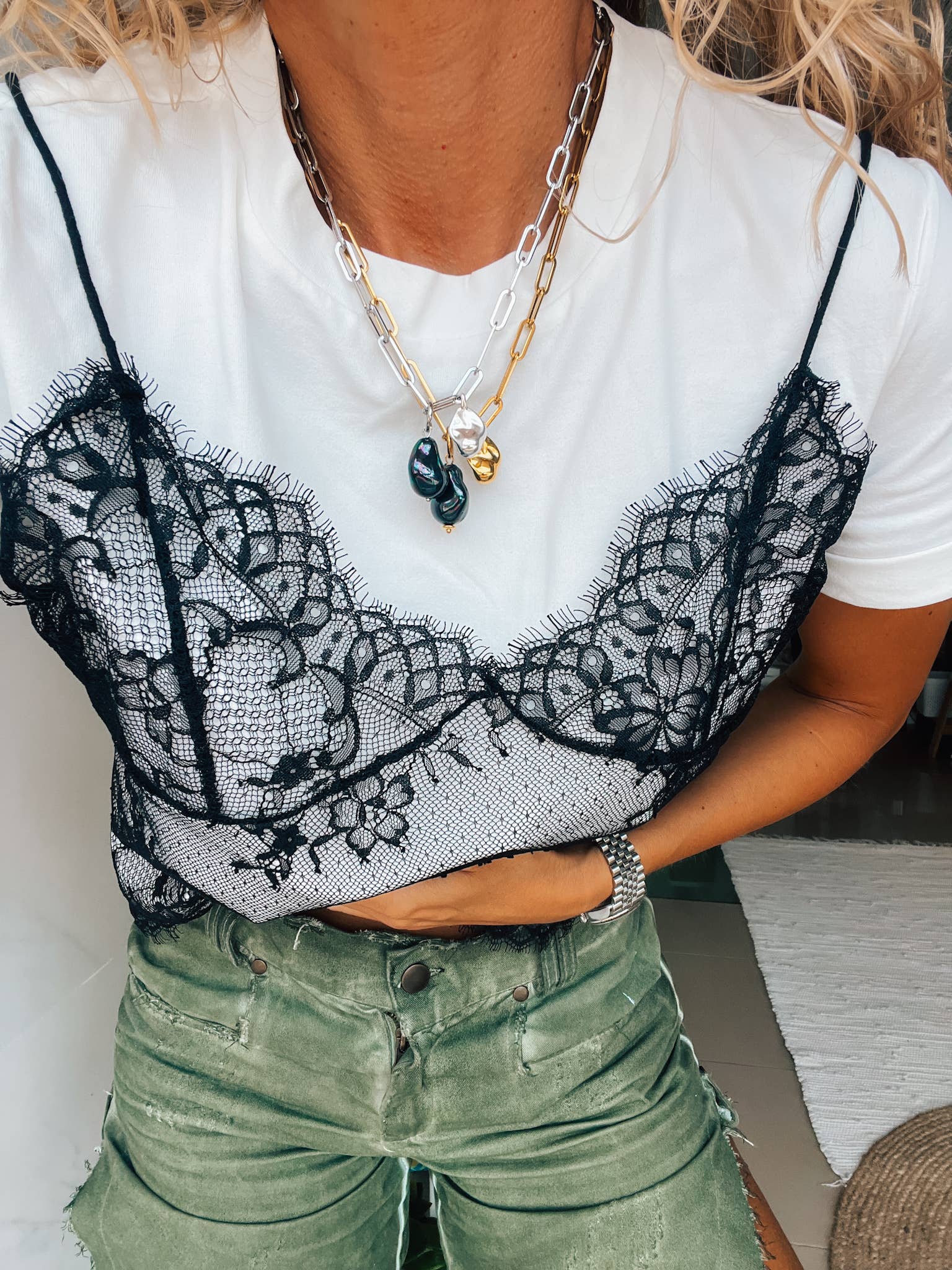 COLLAR DE ESLABONES CON PERLA NEGRA (Oro y plata)